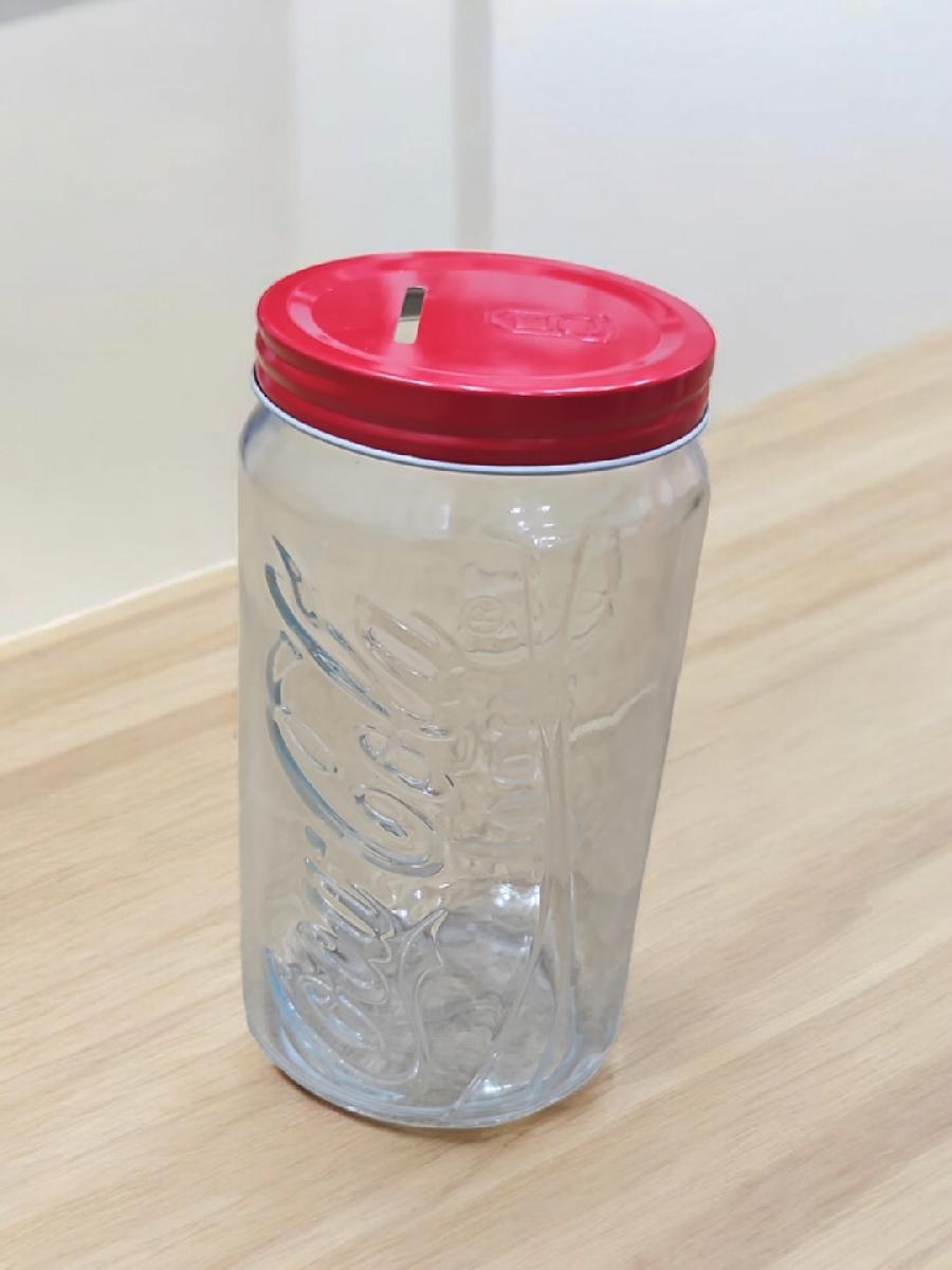Банка копилка с металлической крышкой COCA-COLA